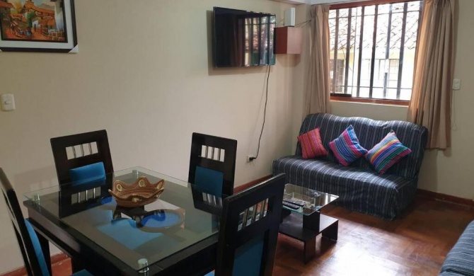 Apartamento Familiar - Cerca a la Plaza de Armas.