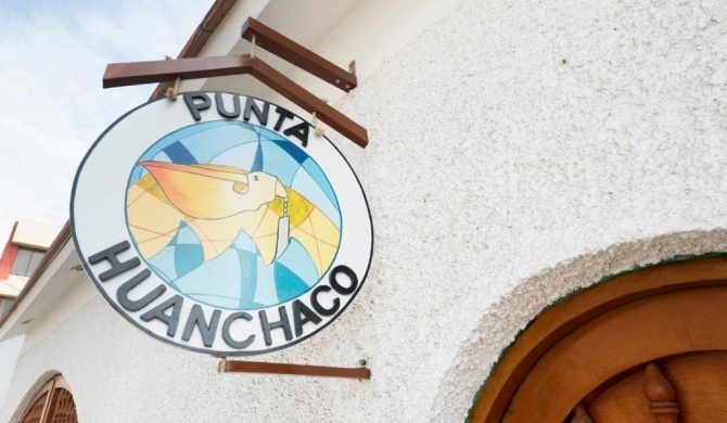 Punta Huanchaco Hostel