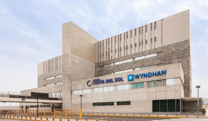 Costa del Sol Wyndham Lima Airport