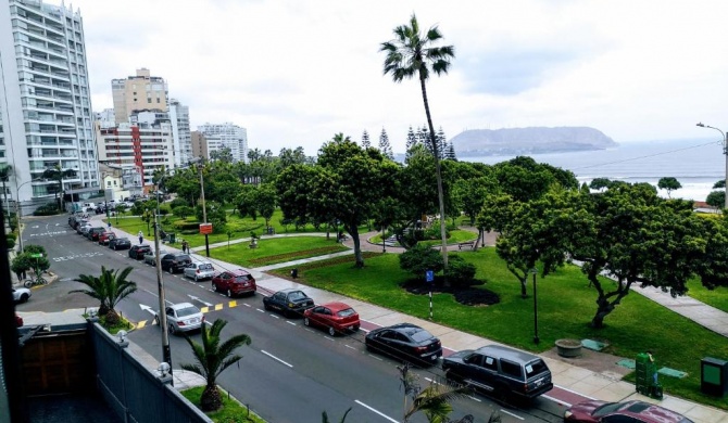 Departamento Miraflores Frente al Mar