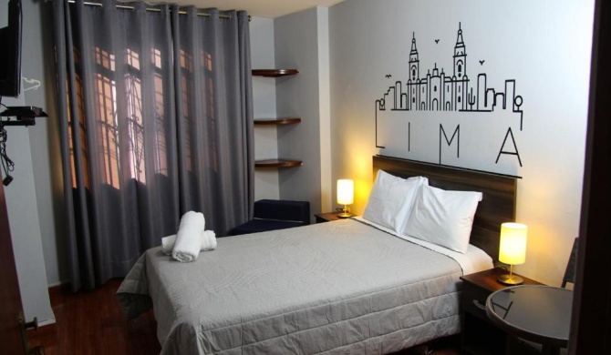 Lima Airport Tampu B&B