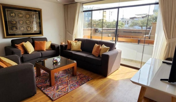 Spacious and modern apartment in San Borja