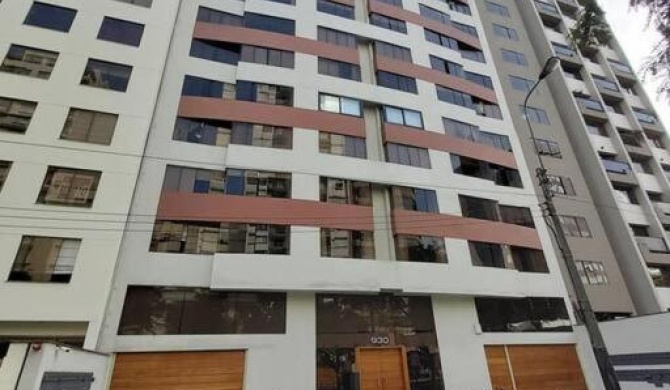 Miraflores -3-bedroom rental WiFi is available- with free parking