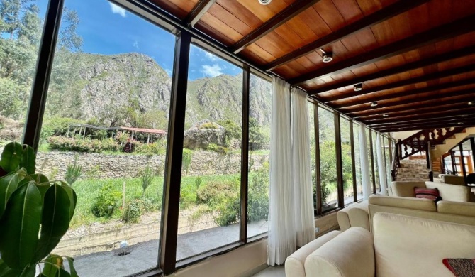 Humantay lodge Ollantaytambo