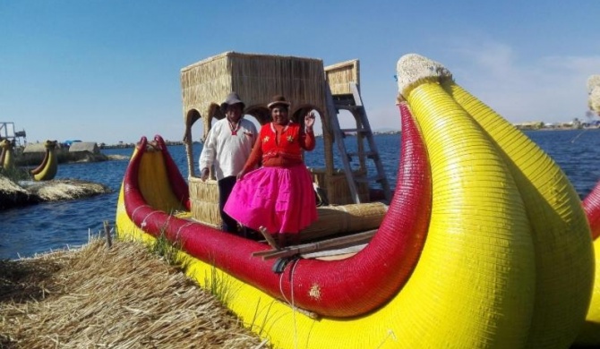 Uros Maya Lodge