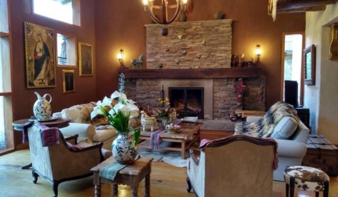 Inviting 10-Bed Villa in Urubamba Cusco Peru